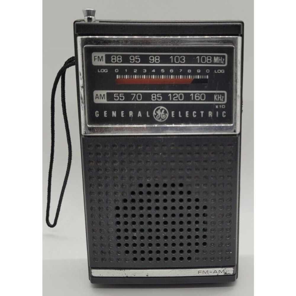 GE ® General Electric ® 7-2500C FM AM Miniature Portable TRANSISTOR RADIO XCLNT